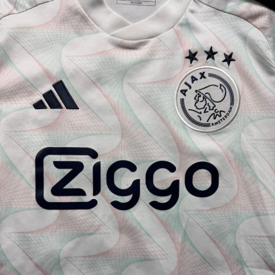 2023/2024 Away - Image 3