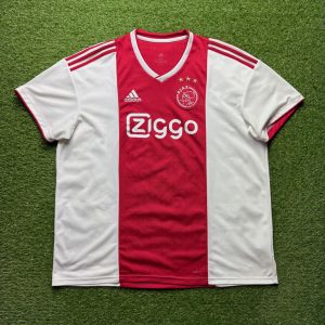 2018/2019 Home