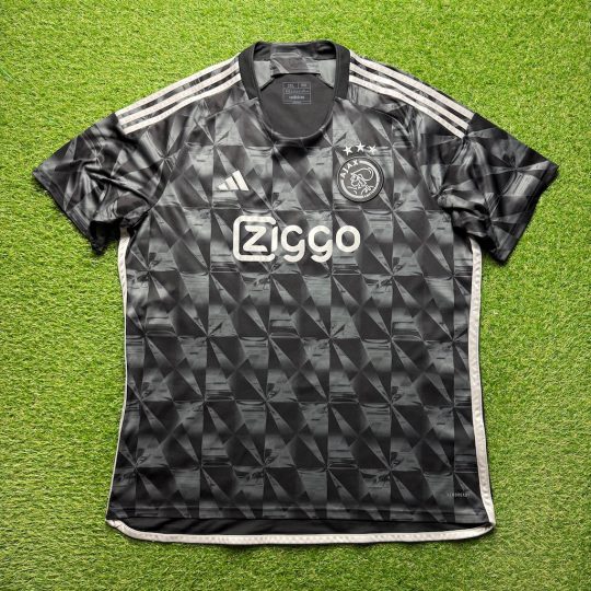 2023/2024 3rd Shirt
