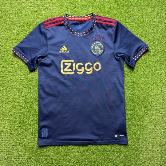 2022/2023 Away #7 BERGWIJN - Image 2