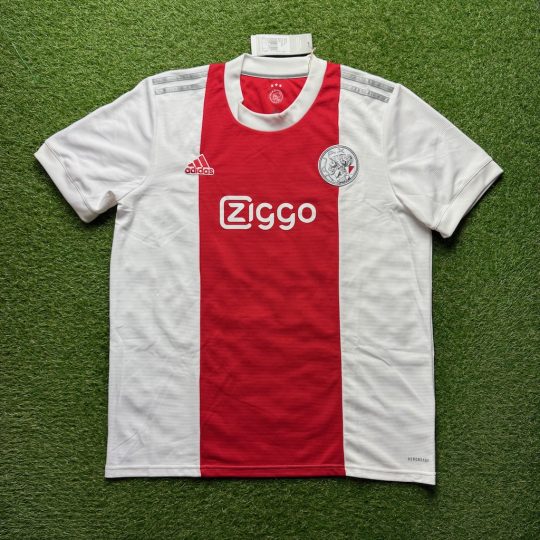 2021/2022 Thuis #14 - Afbeelding 2