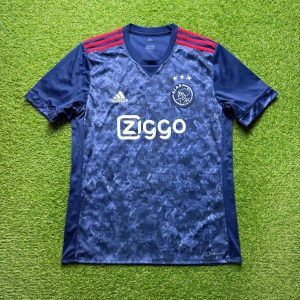 2017/2018 Away
