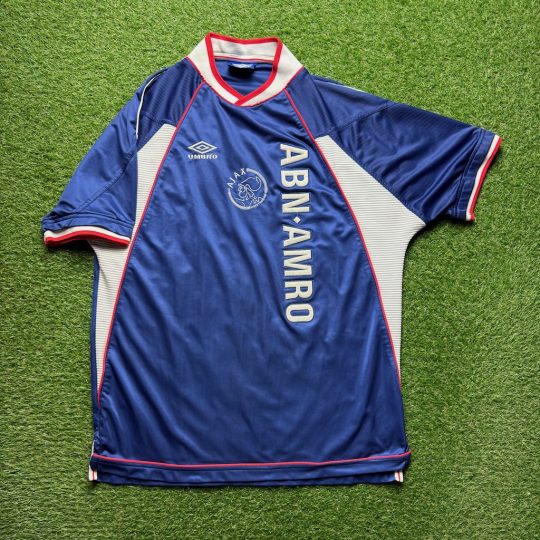 1999/2000 Uit