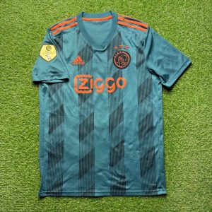 2019/2020 Away