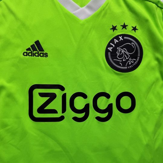 2015/2016 Away #27 GUDELJ - Image 5