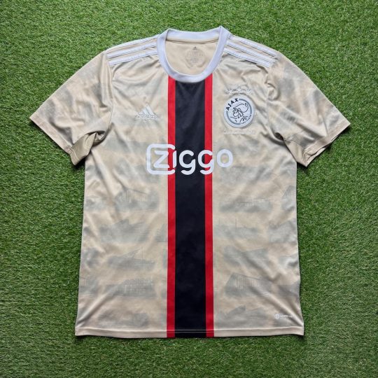 2022/2023 3rd Shirt