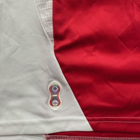 2007/2008 Home - Image 5