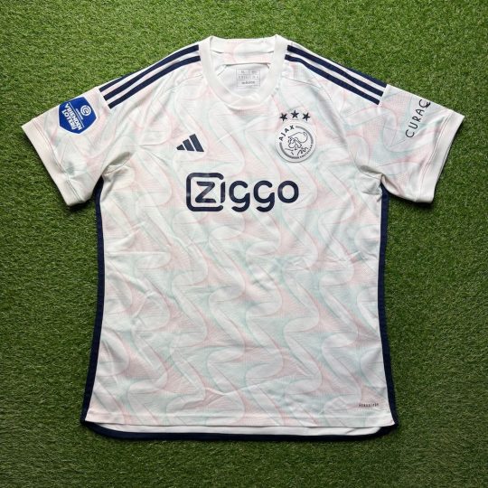 2023/2024 Away #9 BROBBEY - Image 2