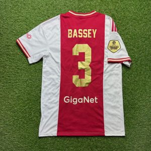 2022/2023 Thuis #3 BASSEY
