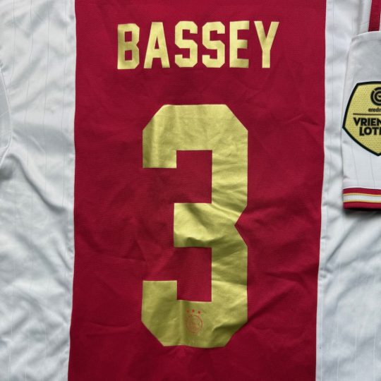 2022/2023 Thuis #3 BASSEY - Afbeelding 3