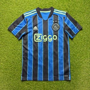 2021/2022 Uit