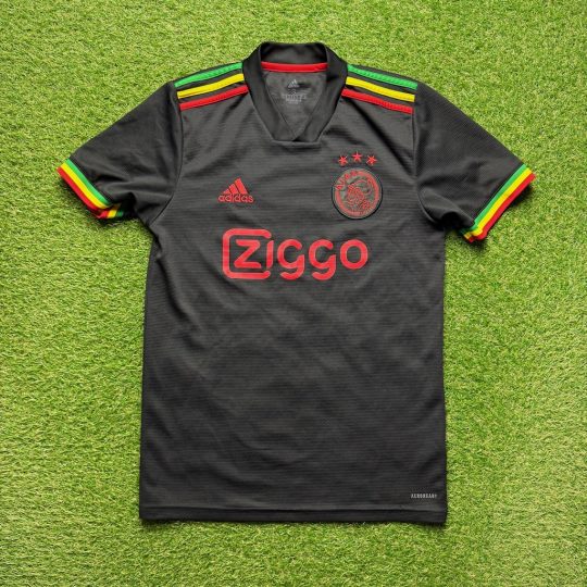 2021/2022 3rd Shirt