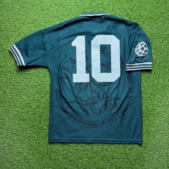 1995/1996 Uit #10