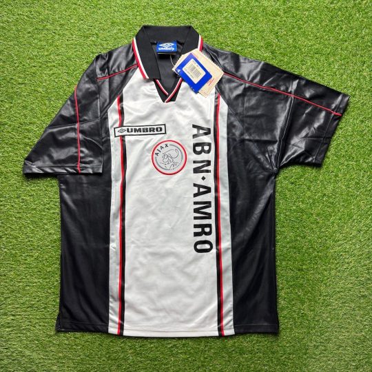 1998/1999 Uit