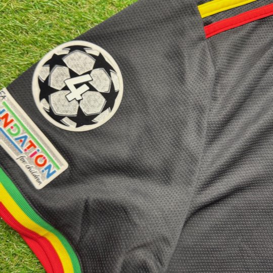 2021/2022 3rd Shirt - Image 4