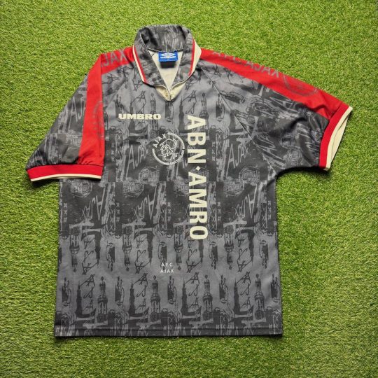 1996/1997 Uit