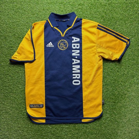 2000/2001 Uit