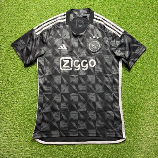 2023/2024 3rd Shirt
