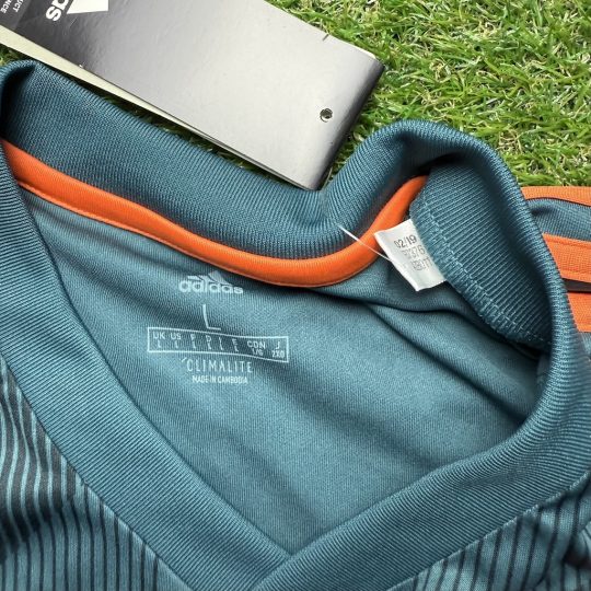 2019/2020 Away - Image 4