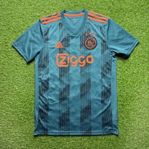 2019/2020 Away