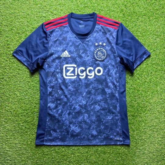 2017/2018 Away