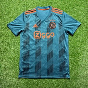 2019/2020 Away