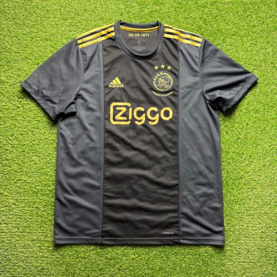 2020/2021 3rd Shirt