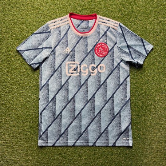 2020/2021 Uit