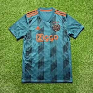 2019/2020 Away
