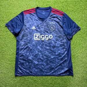 2017/2018 Away
