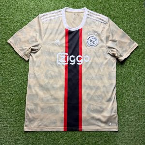 2022/2023 3de Shirt