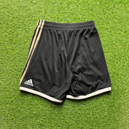 2018/2019 Away Shorts - Image 2