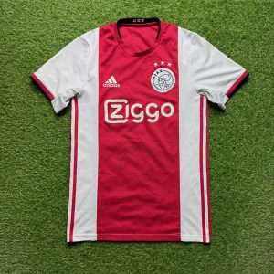 2019/2020 Thuis