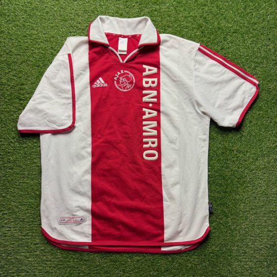 2000/2001 Home