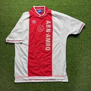 1999/2000 Home