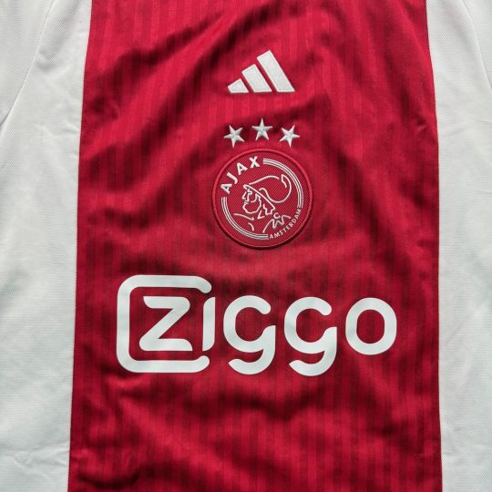 2023/2024 Home - Image 3