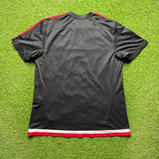 2015/2016 Training Shirt - Image 2