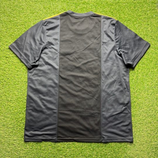 2020/2021 3rd Shirt - Image 2