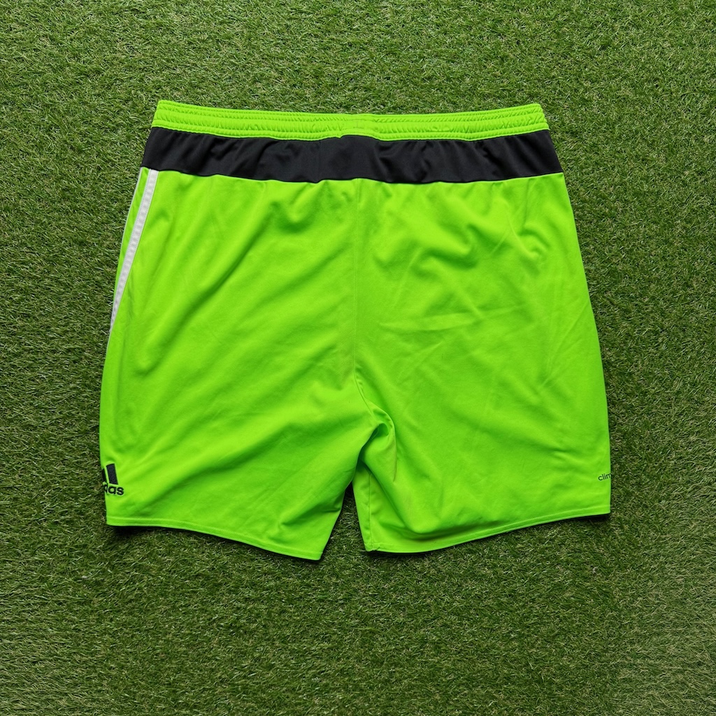 2015/2016 Away Shorts - Image 2