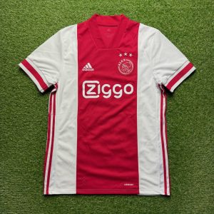 2020/2021 Home