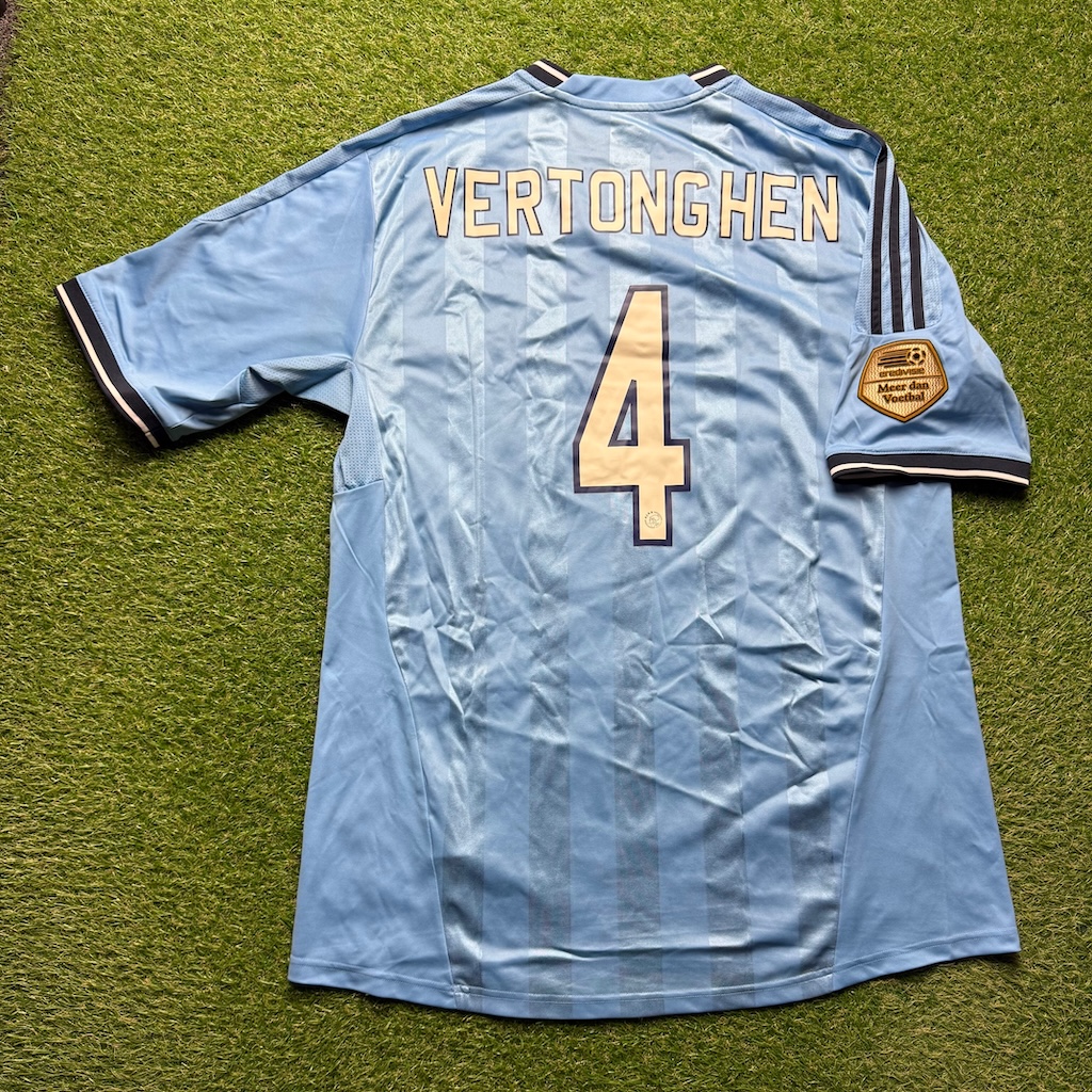 2011/2012 Uit #4 VERTONGHEN