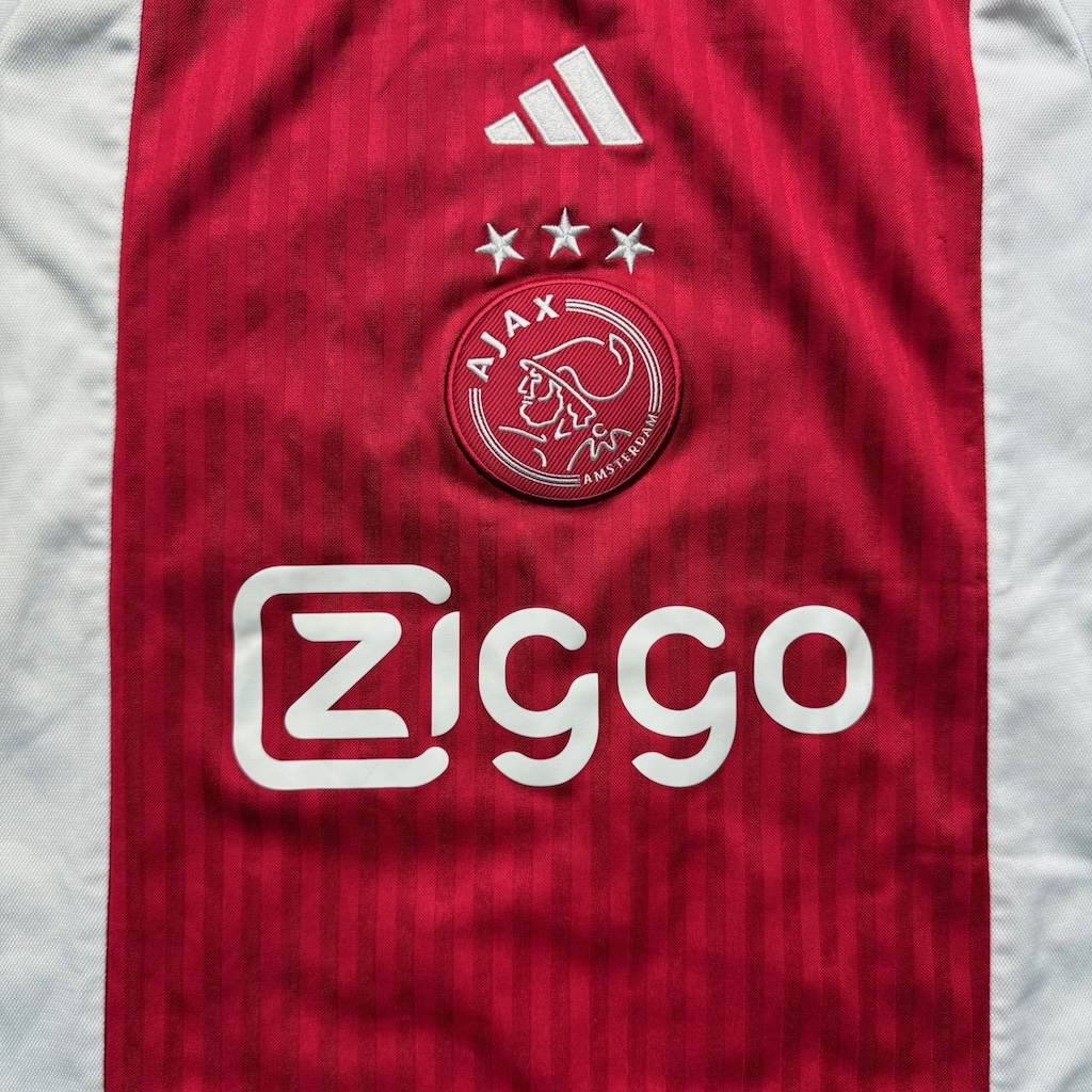 2023/2024 Home - Image 3