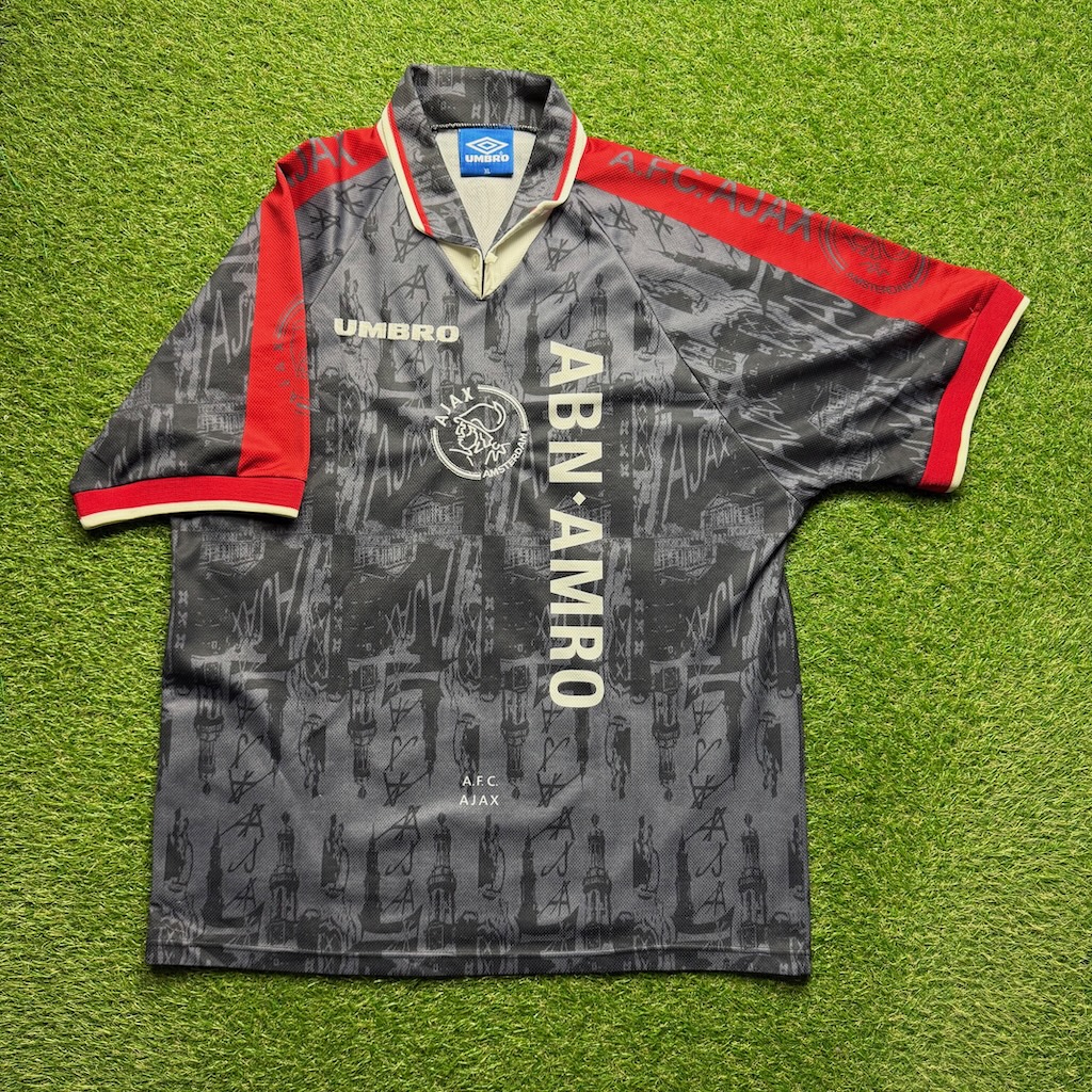 1900/2025 - Opbrengst gaat naar de NOURI FOUNDATION