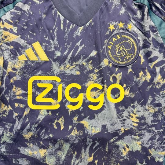 2024/2025 Away #8 TAYLOR - Image 4