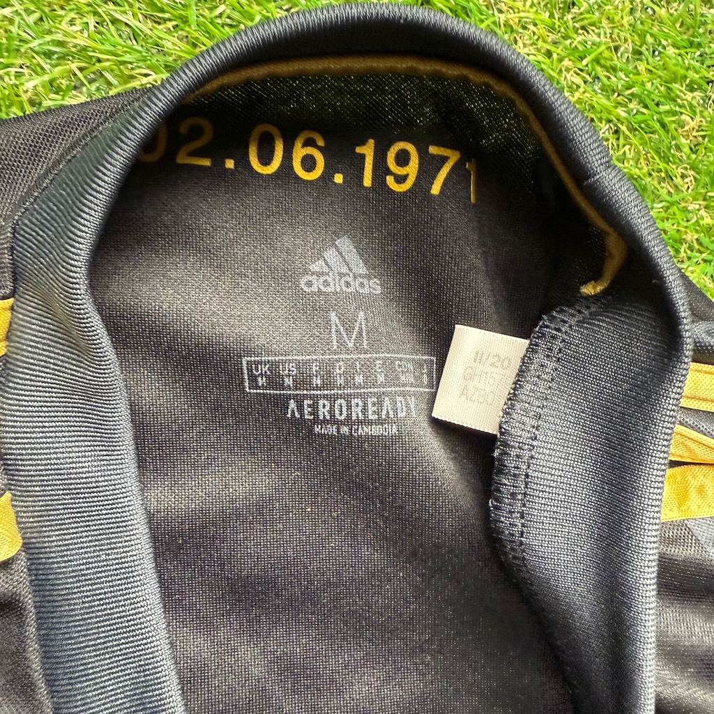 2020/2021 3rd Shirt - Image 4