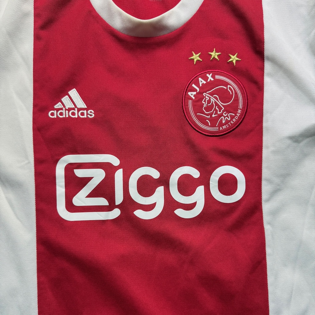 2017/2018 Home - Image 3