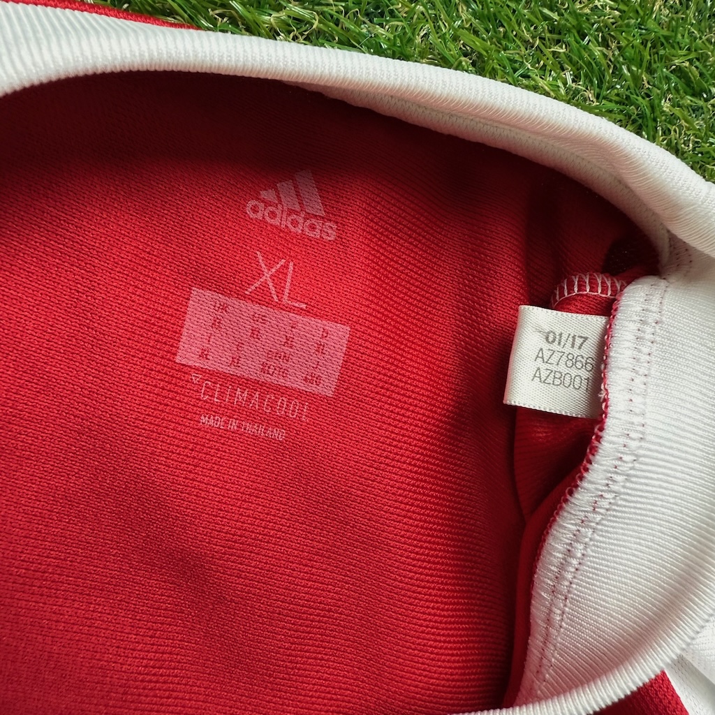 2017/2018 Home - Image 5