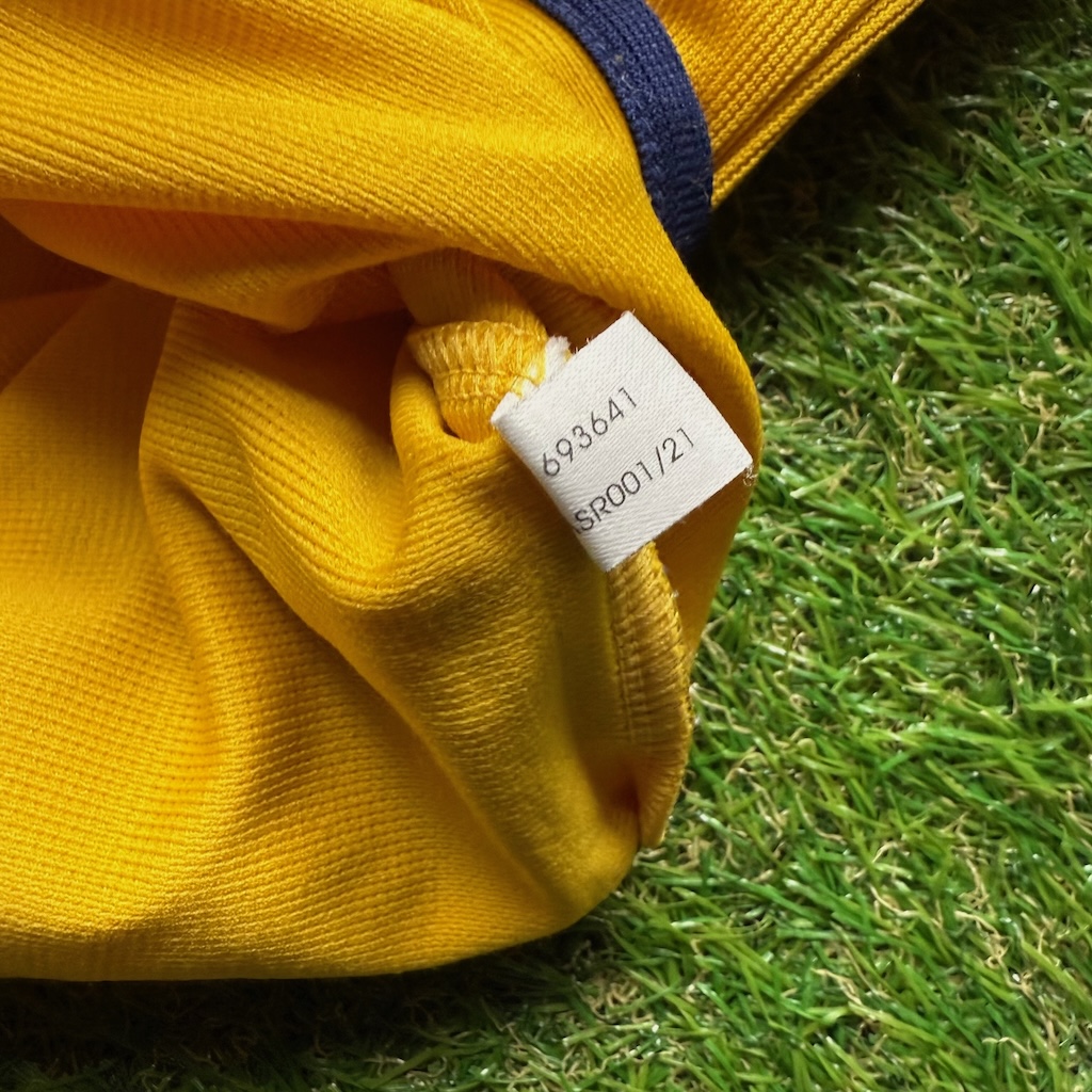 2000/2001 Away - Image 5