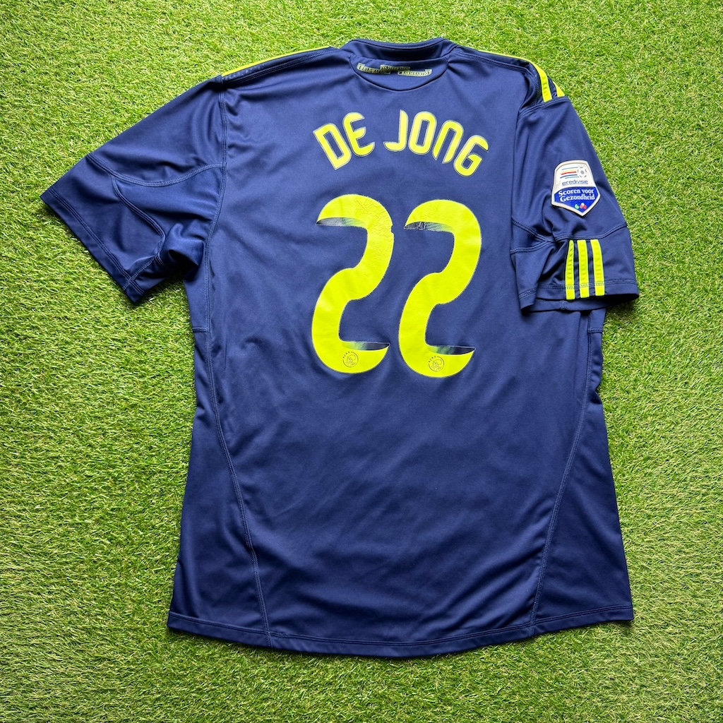 2010/2011 Away #22 DE JONG