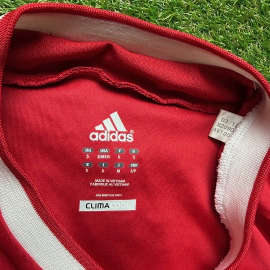 2012/2013 Home - Image 4